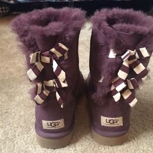 Purple bow uggs